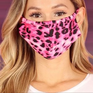 Pink Leopard Mask
